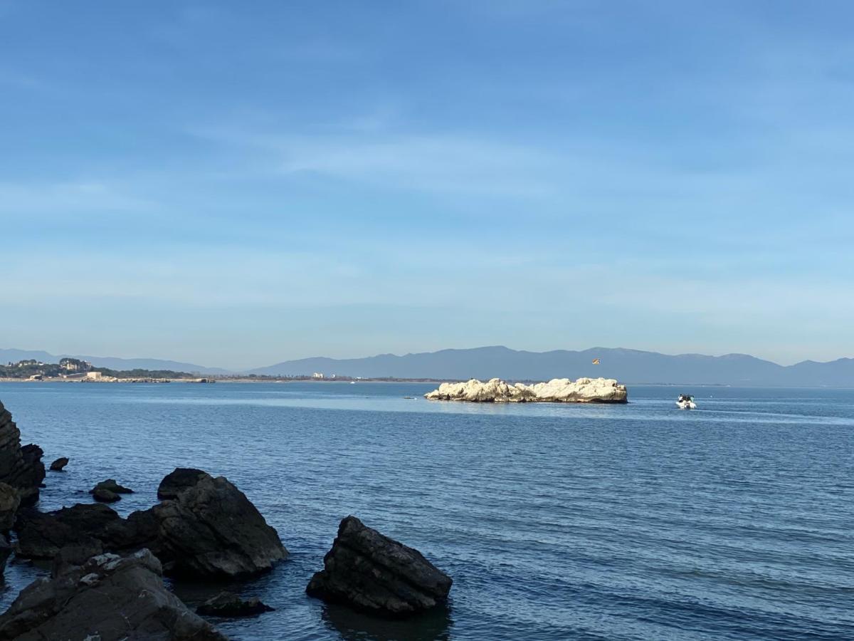 Portbell Anxova Apartment L' Escala Екстериор снимка